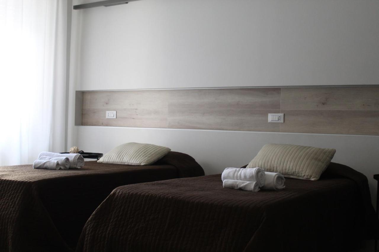 Aparthotel Residenza Conti Rzym Zewnętrze zdjęcie
